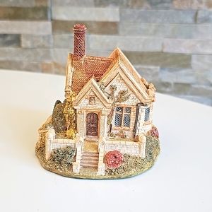Lilliput Lane Clockmakers Cottage Collectable vintage retired decor